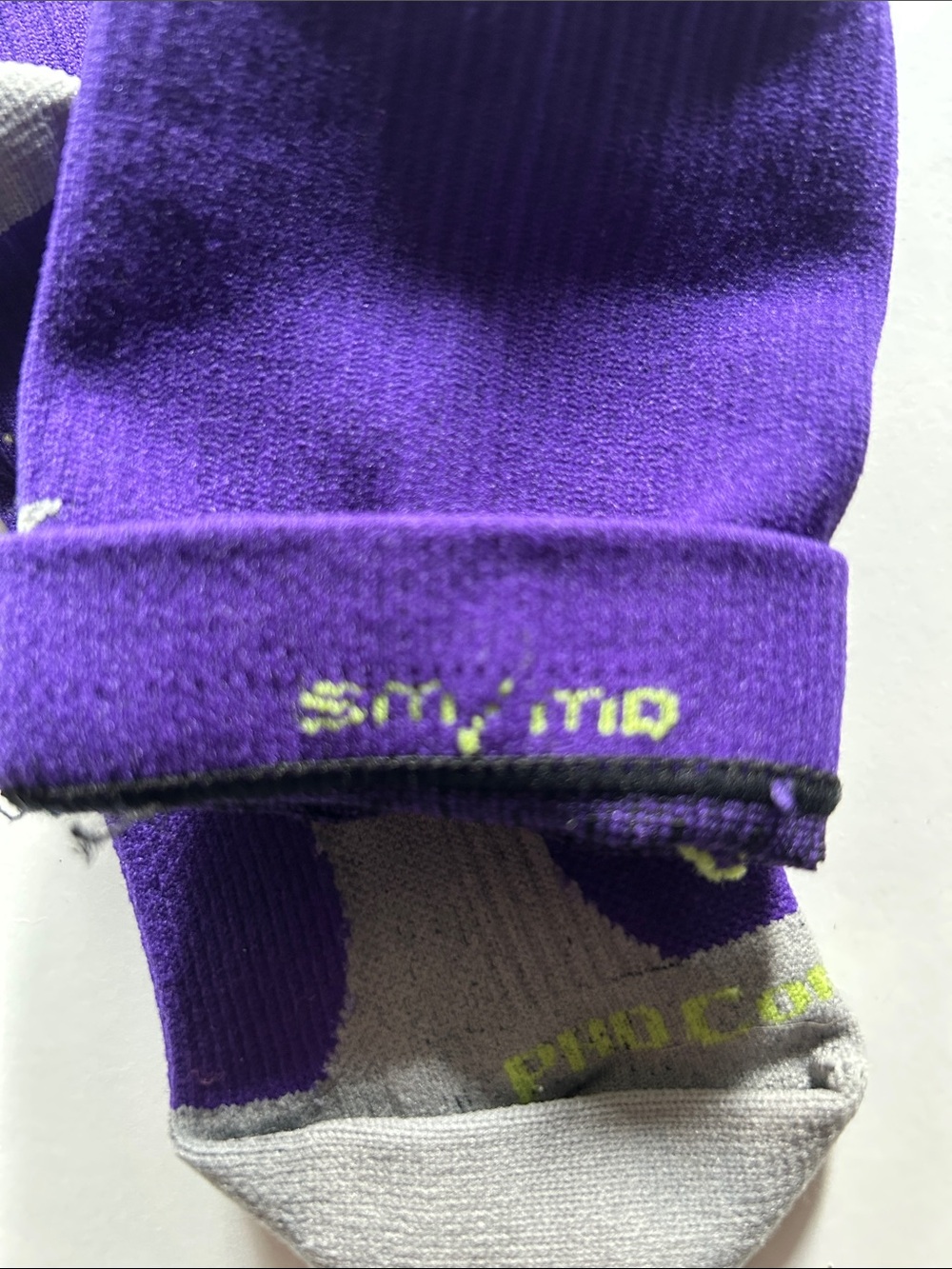 | Pro Compression | Knee-High Compression Socks - Picture 4 of 5